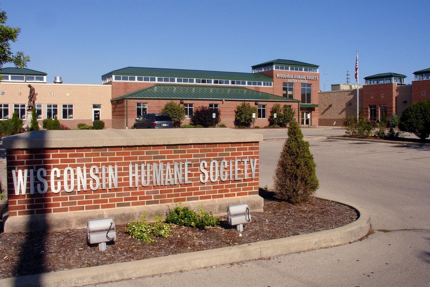 Wisconsin Humane Society Milwaukee Campus Building